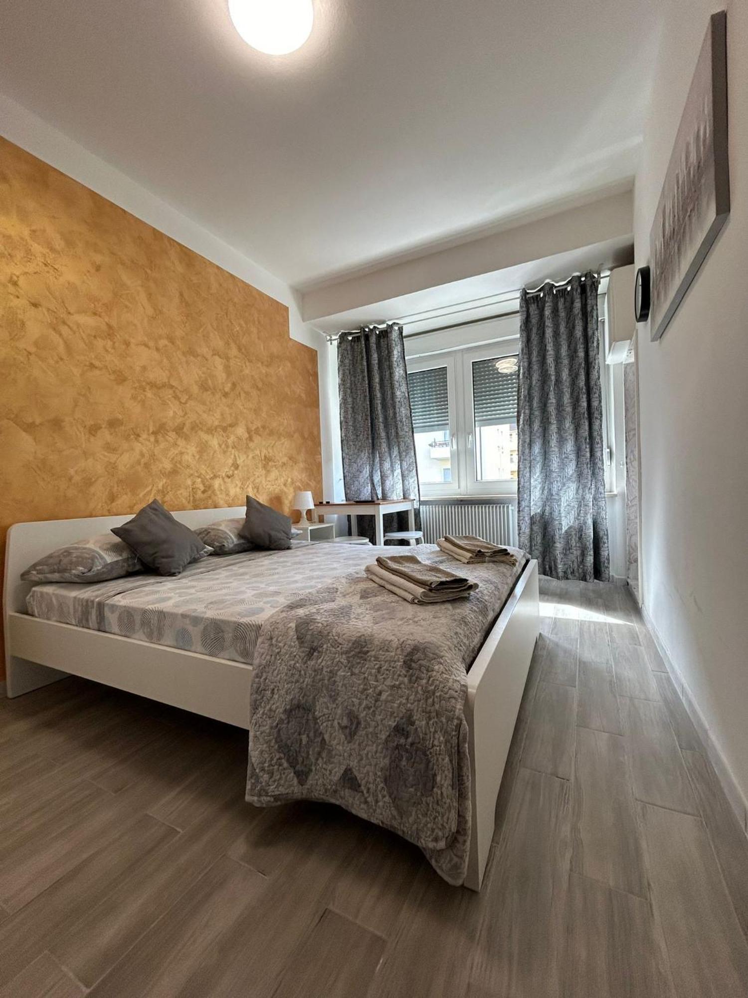 Capri B&B Bolzano Exteriör bild