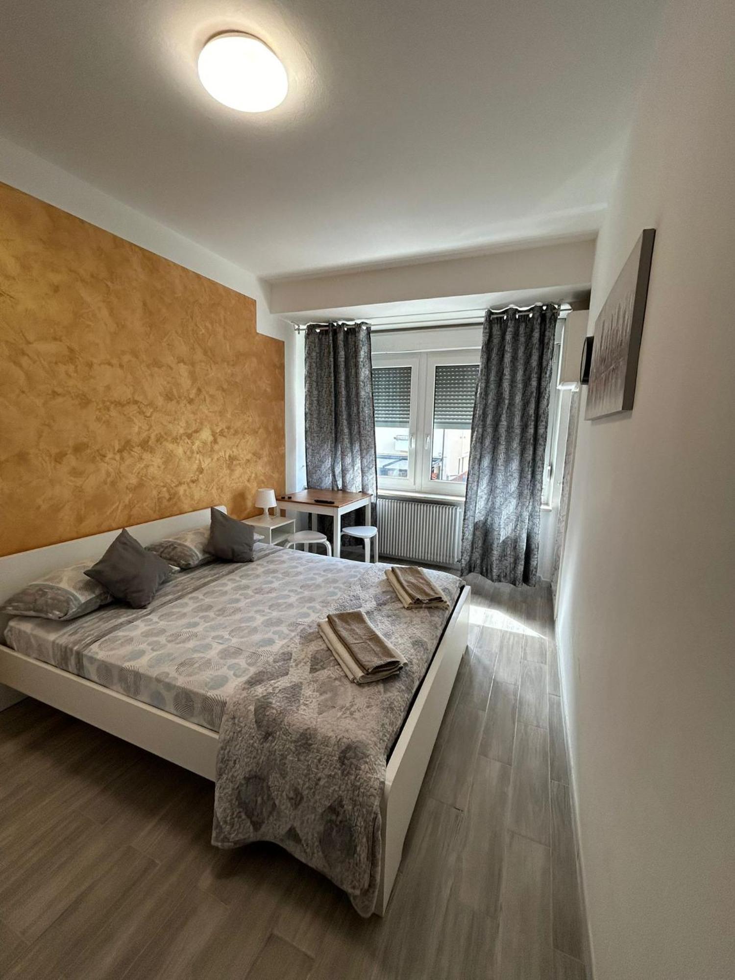 Capri B&B Bolzano Exteriör bild